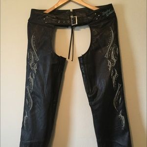 Harley Davidson leather riding chaps Small